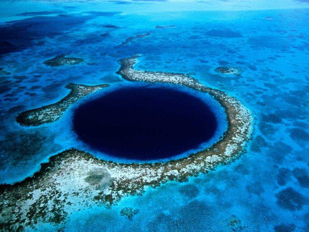 伯利兹圣佩德罗Las Terrazas Resort_Great-Blue-Hole.jpg