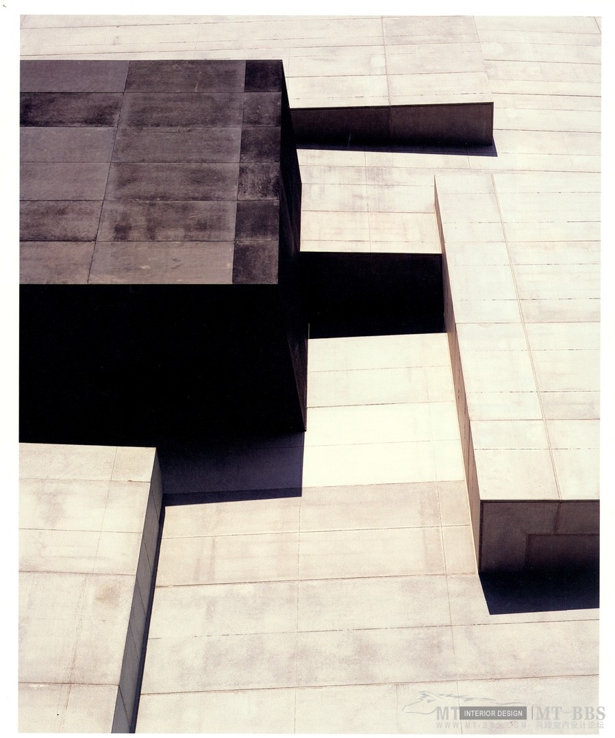 color_048.jpg