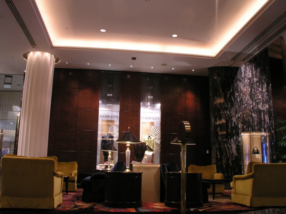 墨尔本皇冠大道酒店CROWN PROMENADE HOTEL_Melbourne Crown Tower20030204_0017.JPG