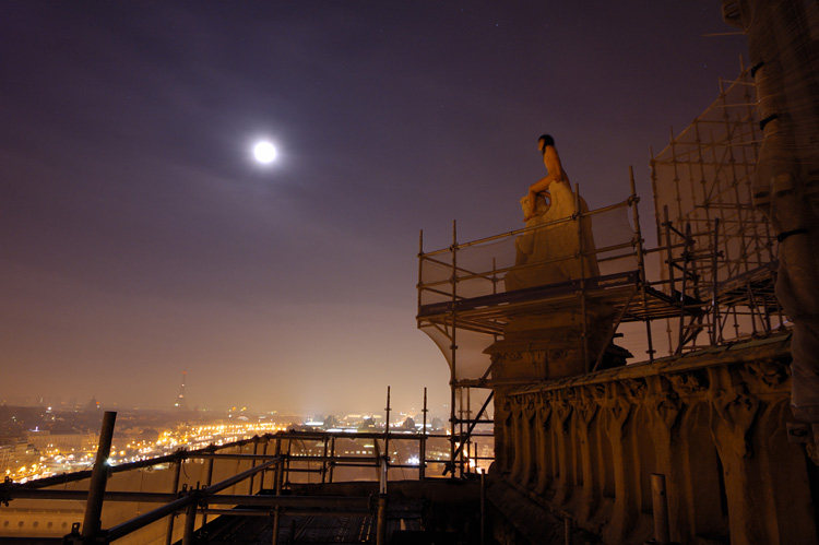 裸体城市的忧郁 Naked City/米魯金（Miru Kim）_Tour Saint-Jacques 巴黎