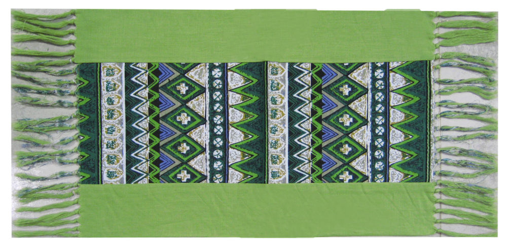 绿海地（欧式田园风格）抱枕_Z003夹布餐垫绿边30 60 .jpg