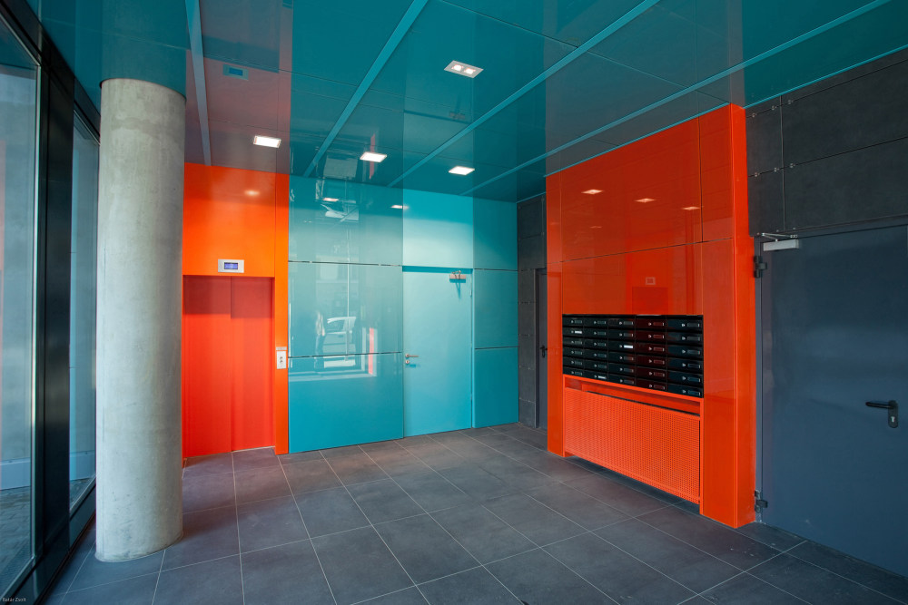 匈牙利布达佩斯 Simplon A / T2.a Architects_504ea2d128ba0d1459000095_simplon-a-t2-a-architects_11_-batarfoto.jpg