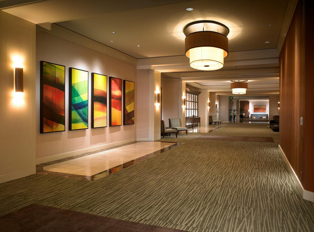 洛杉矶机场威斯汀酒店_17)The Westin Los Angeles Airport—Grand Ballroom Foyer 拍攝者.jpg