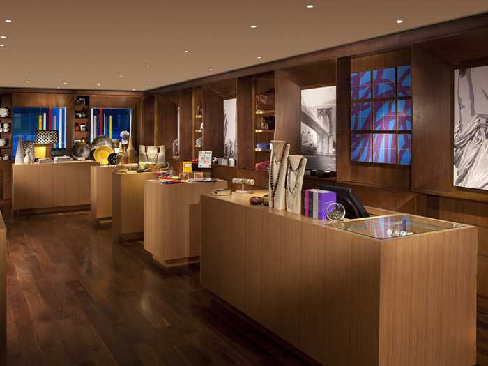 纽约康莱德酒店 Conrad New York_CN_giftshop_10_700x525_FitToBoxSmallDimension_Center.jpg