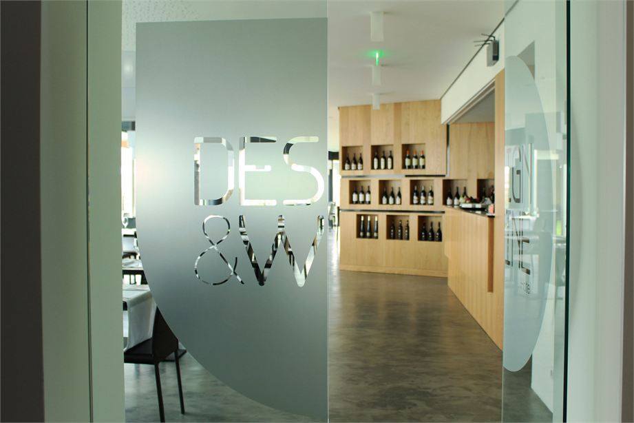 葡萄牙卡米尼亚 Design & Wine Hotel_6b8b2e2f-814e-4ef9-bab2-31cf4b5d865a.jpg