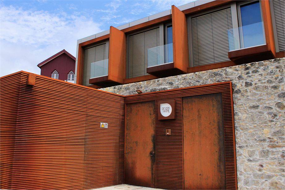 葡萄牙卡米尼亚 Design & Wine Hotel_73880c5f-08c9-4253-b048-b78c467a8ab8.jpg