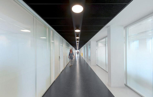 阿姆斯特丹大学新楼室内设计_img20120905121220JVq0.jpg