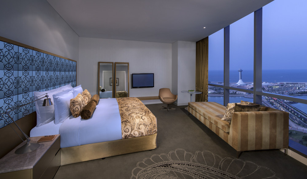 Jumeirah_at_Eihad_Towers_-_Deluxe_King_Room_With_Daybed.jpg