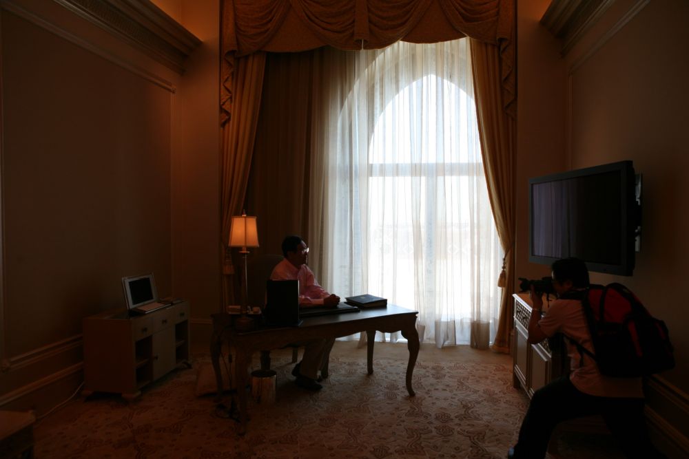 迪拜皇宫酒店总统套房_IMG_0230_调整大小.jpg