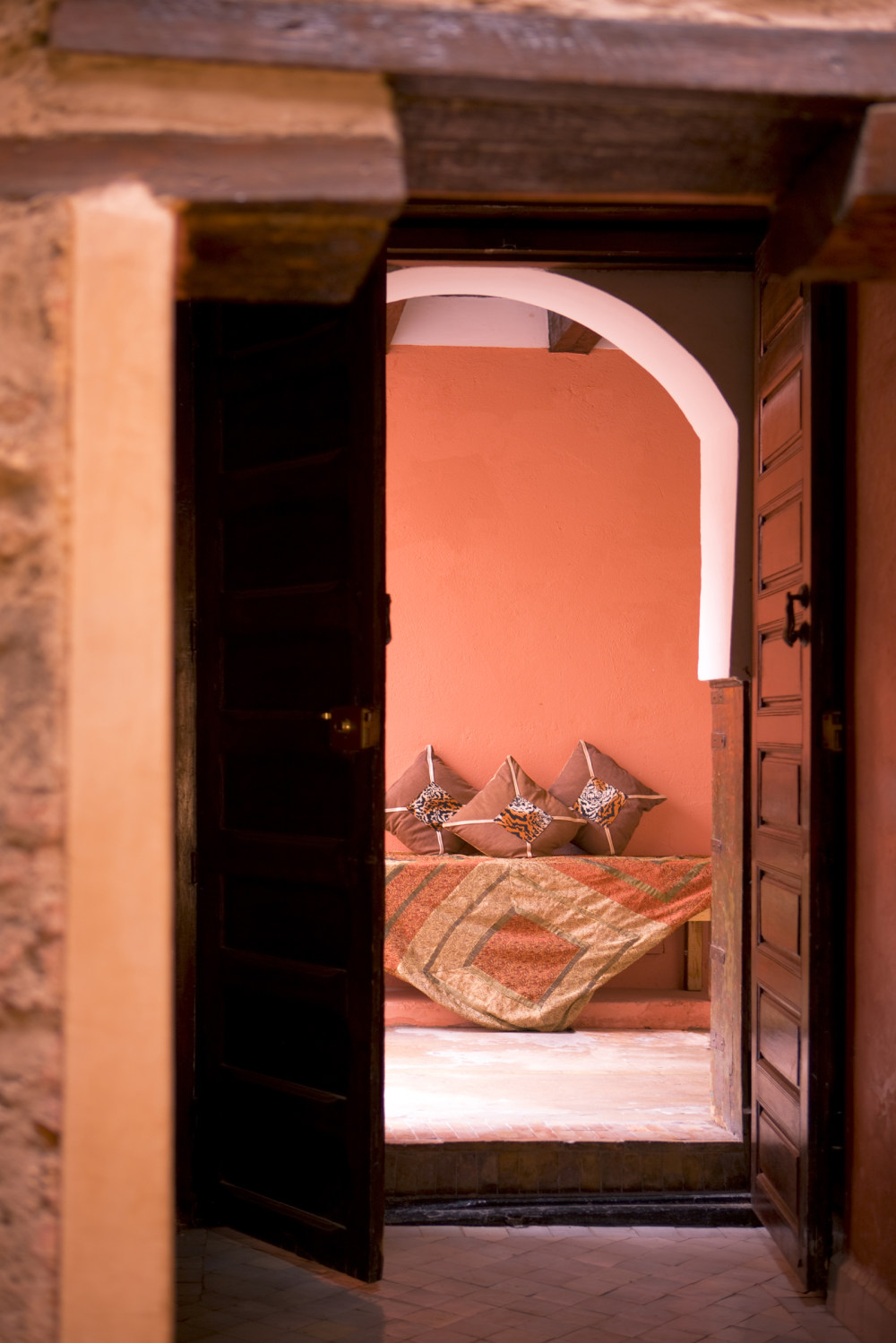 摩洛哥悦椿酒店 Angsana Riads Collection Morocco_27798136-H1-ANMK_GuestRoom_RiadSiSaid_Doorway IG0802.jpg