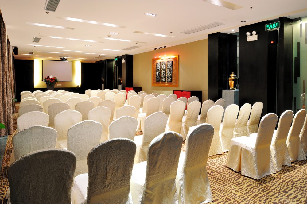 南京秦淮河御庭精品酒店 REGALIA RESORT NANJING_40429458-H1-Meeting_-_Theatre.jpg