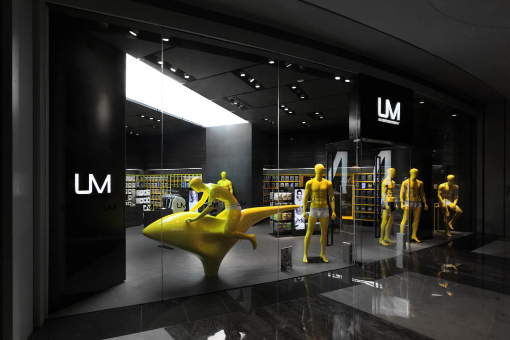 顶级时尚男士内衣 UM 品牌店_UM-store-design-AS-Design.jpg