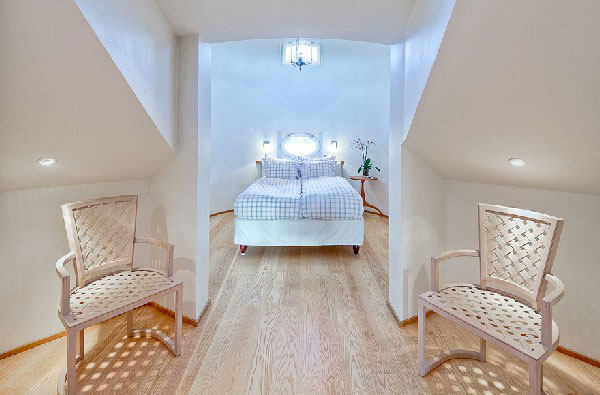 【分享】39个阁楼空间利用的创意设计_attic-room-7.jpg