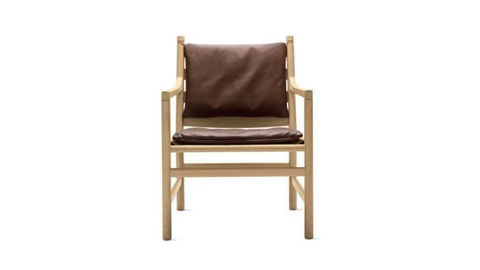 国外家具_CH44_Ladderback_Chair_w01_main_701_394_90_s_c1.jpg