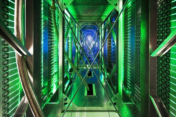 google-datacenter-tech2.jpg