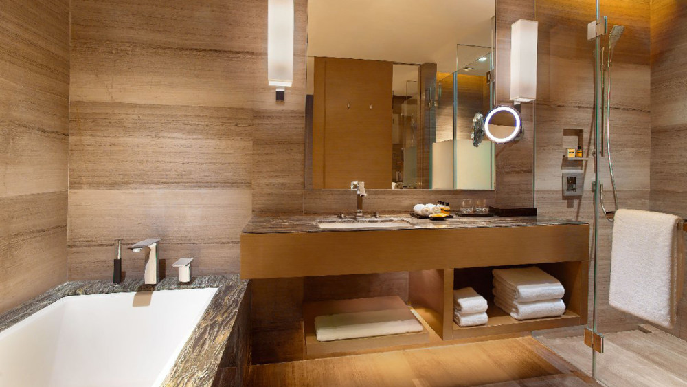 HBA-重庆富力凯悦酒店 Hyatt Regency Chongqing_CHONG_P002_Standard_King-Bathroom_53283_med.jpg