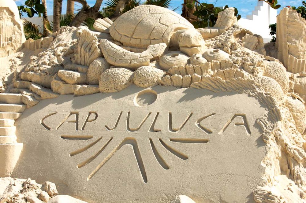 安圭拉岛卡普朱卢卡大酒店_Cap-Juluca-Sand-Sculpture.jpg