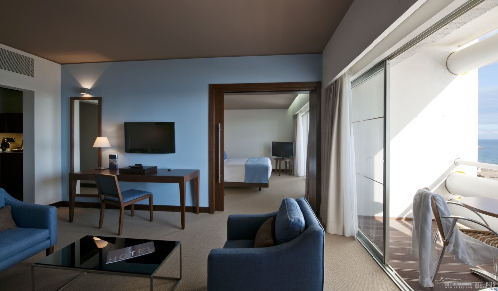 葡萄牙维拉摩拉蒂沃利滨海酒店 Tivoli Marina Vilamoura_Tivoli_Marina_Vilamoura_Sala_Suite_Junior_Deluxe.jpg