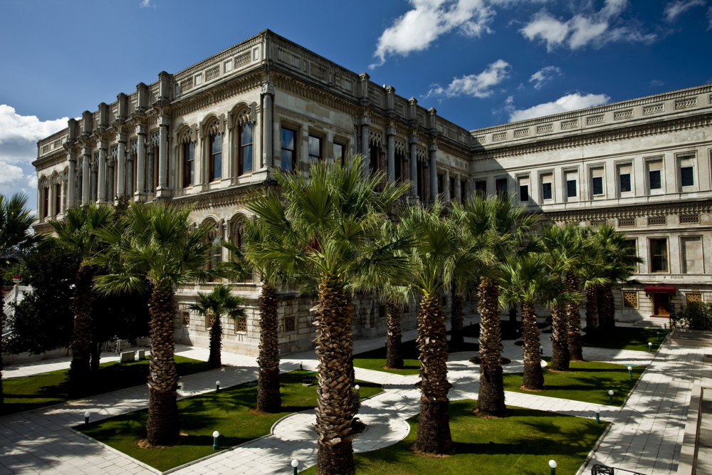 土耳其Ciragan Palace Kempinski酒店_Print_ISTEastGardenL.jpg