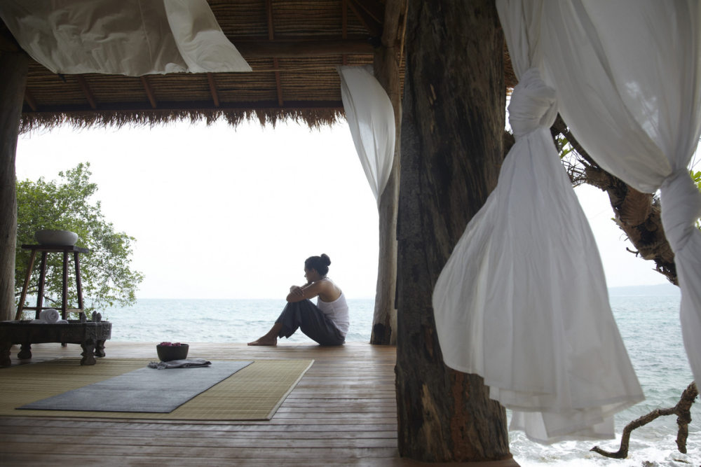 柬埔寨情人岛私人度假村 Song Saa Private Island_(1)10-preparing-for-yoga-in-a-spa-villa-sala_0046.jpg