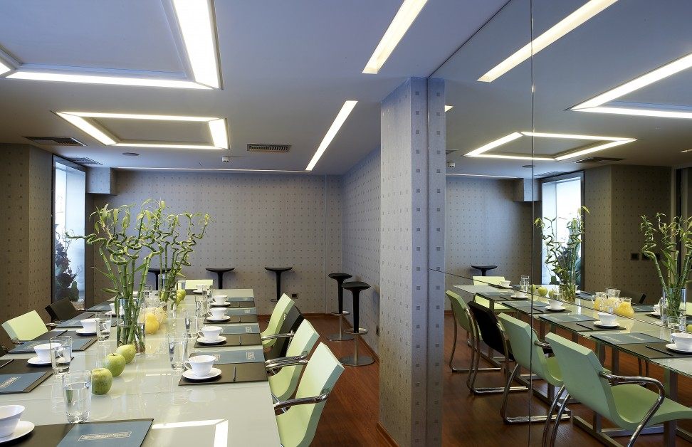 雅典潜望镜酒店 Periscope Hotel / Nikos Daniilides_Periscope, Meeting Room.jpg