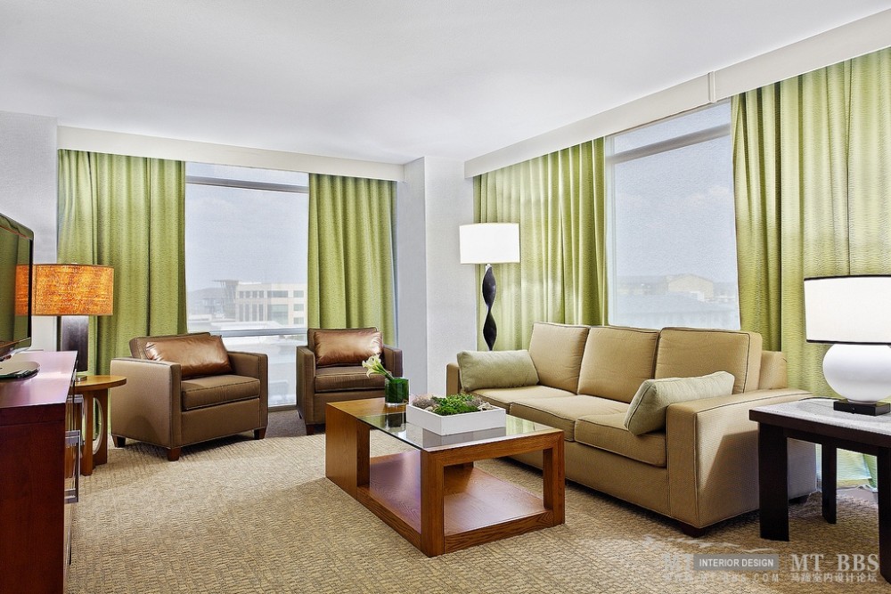 The Westin Austin at the Domain_3)The Westin Austin at the Domain—Executive Suite 拍攝者.jpg