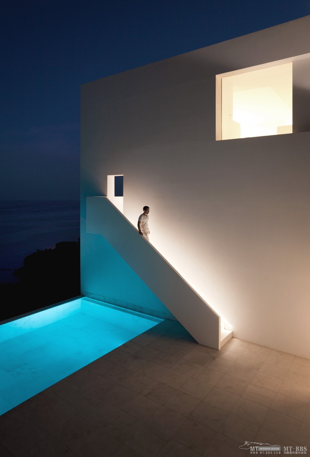 40000b6_house-on-the-cliff-fran-silvestre-arquitectos_fran_silvestre_arquitectos.jpg