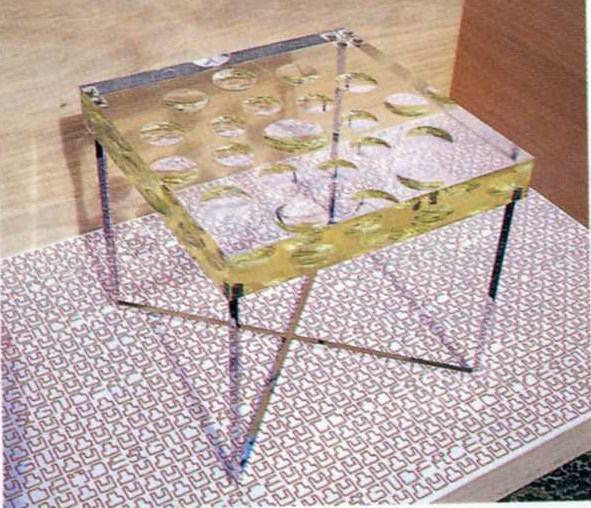 安曼酒店全集_acryliic table.jpg