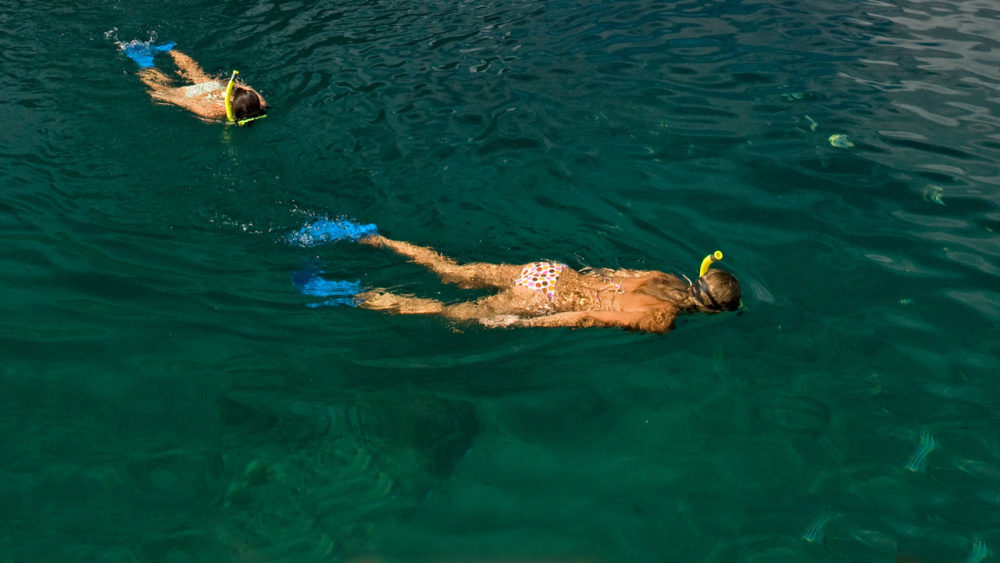 西印度群岛圣卢西亚总督度假村 Sugar Beach, a Viceroy Resort_vsb-snorkeling-1280x720.jpg