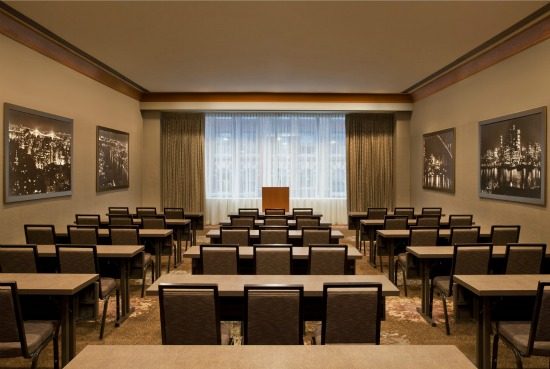 纽约中央车站威斯汀酒店  The Westin New York Grand Central_Embassy-Room-Classroom-Setup-Westin-New-York-Grand-Central-Hotel_lg.jpg