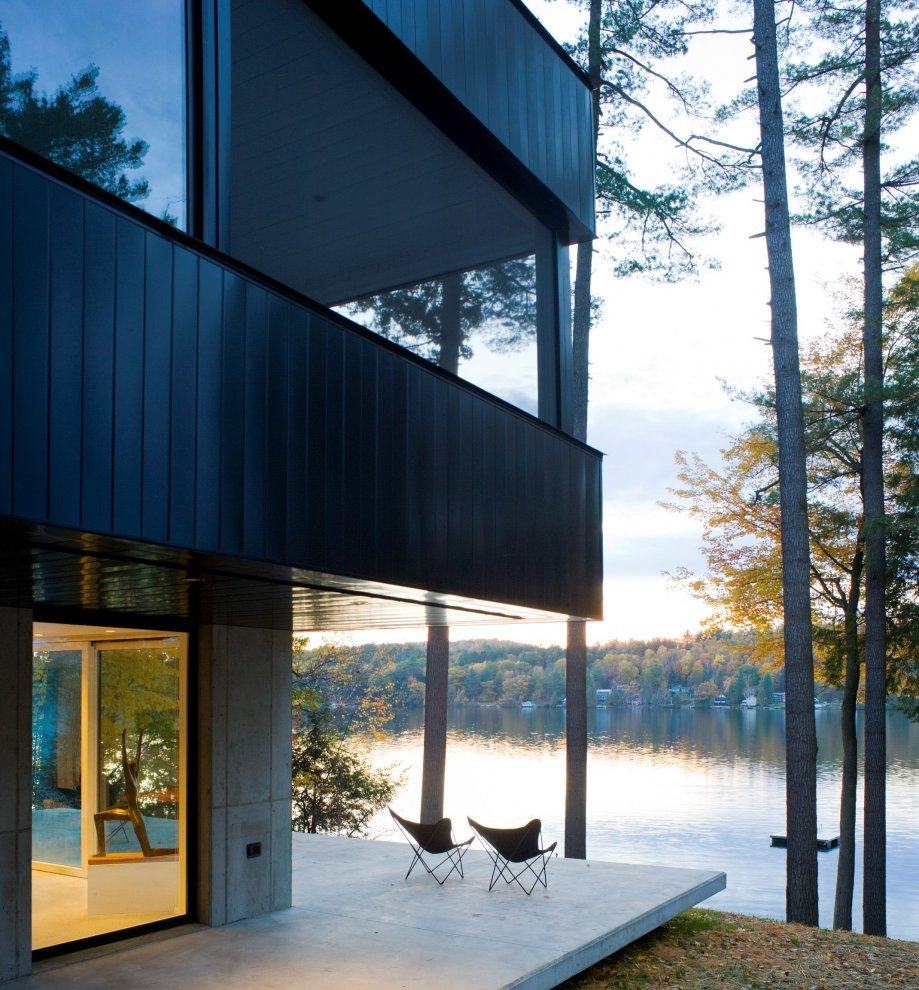 佛蒙特的Cantilever Lake House_cl_181212_07.jpg