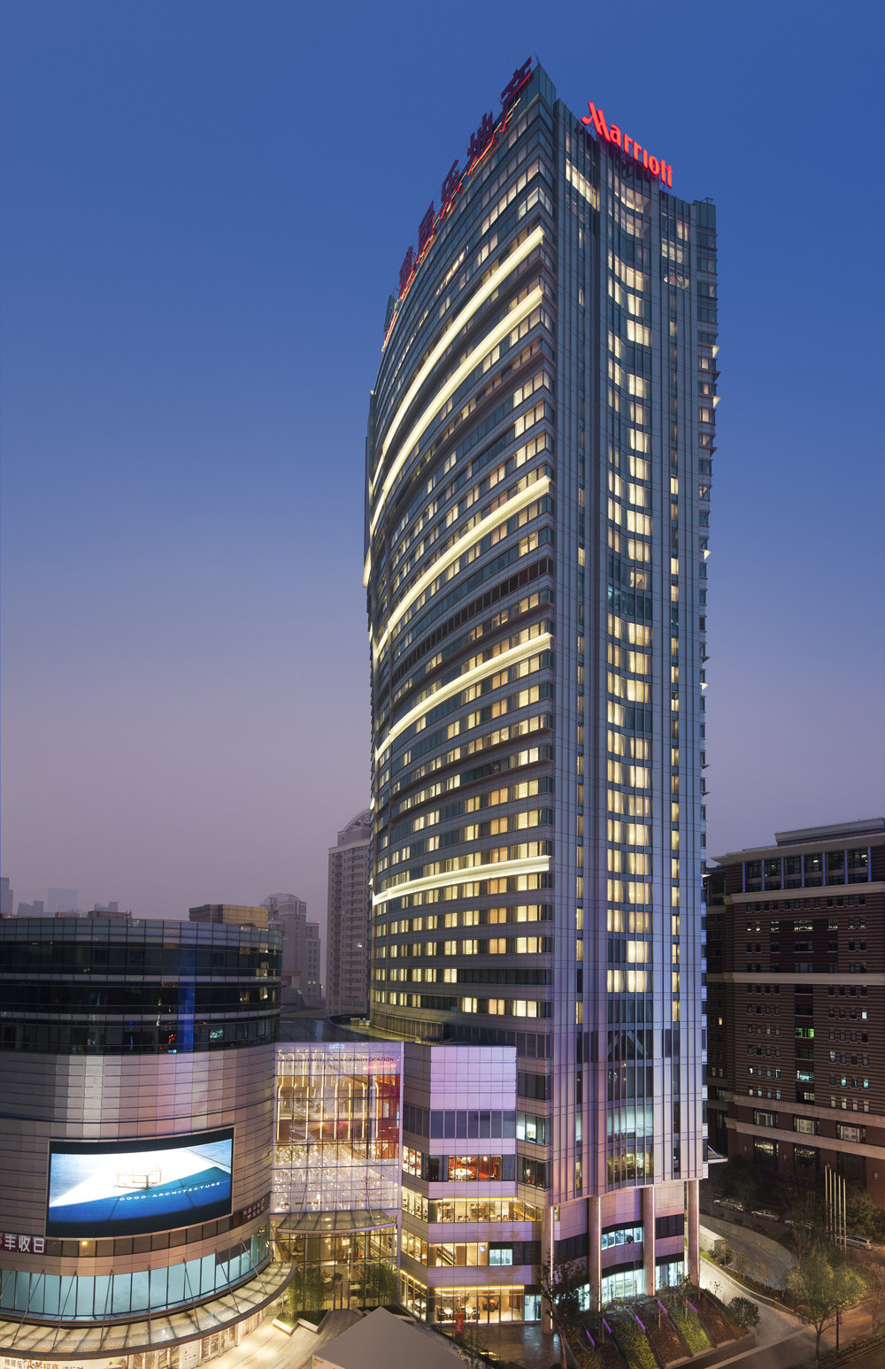 上海雅居乐万豪酒店_雅居乐万豪酒店外观(西藏中路方向).jpg