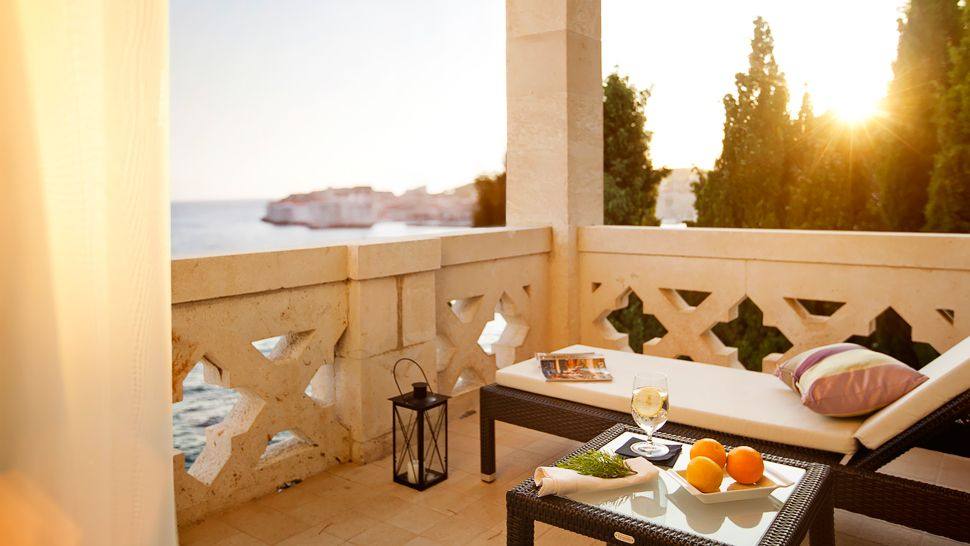 克罗地亚杜布罗夫尼克Villa Orsula_010875-03-ALH_Orsula_royal-suite_balcony.jpg