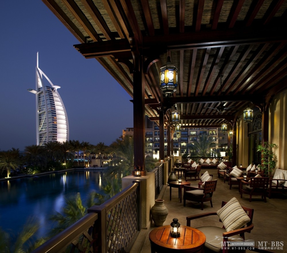 迪拜朱美拉酒店专业照片-Mina A Salam Hotel[4.8G](上半部) ..._Madinat Jumeirah - Bahri Bar - Terrace.jpg