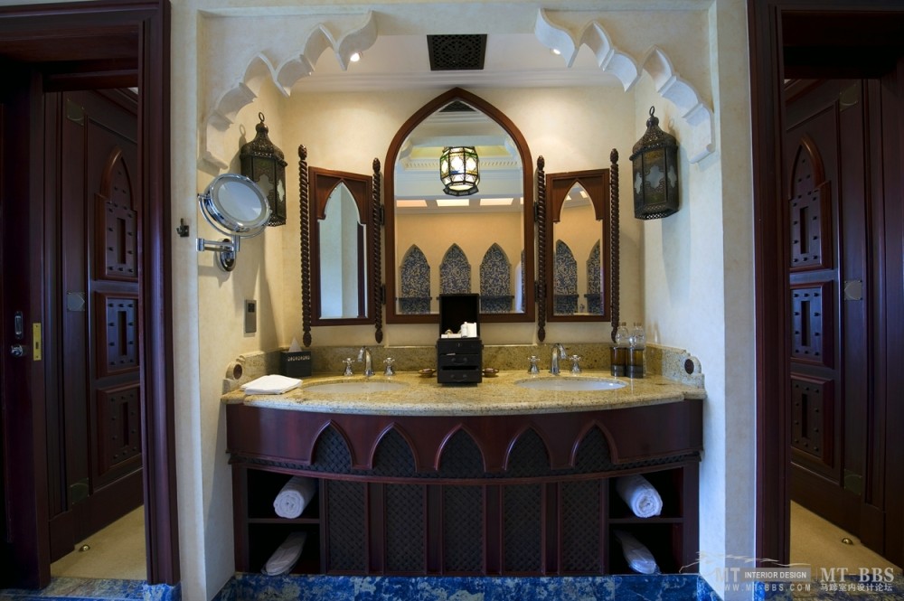 迪拜朱美拉酒店专业照片-Mina A Salam Hotel[4.8G](上半部) ..._Madinat Jumeirah - Mina A_ Salam  - Ocean Suite Master Bathroom .jpg