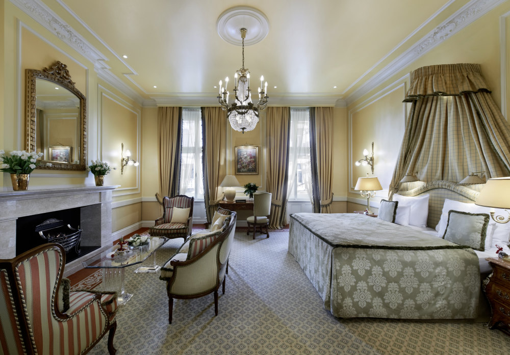 维也纳萨赫酒店 Hotel Sacher Wien_47261390-H1-Junior_Suite.jpg