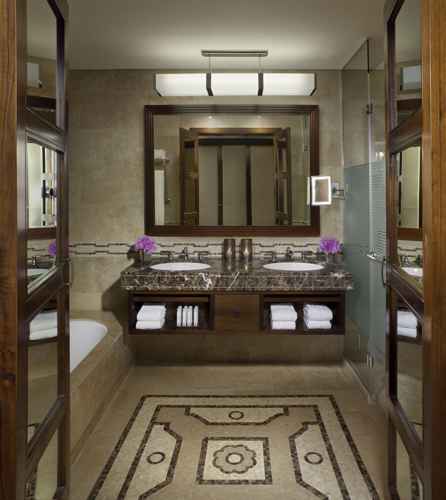 以色列耶路撒冷The King David Hotel_41514033-H1-Deluxe_Old_City_Bethroom.jpg