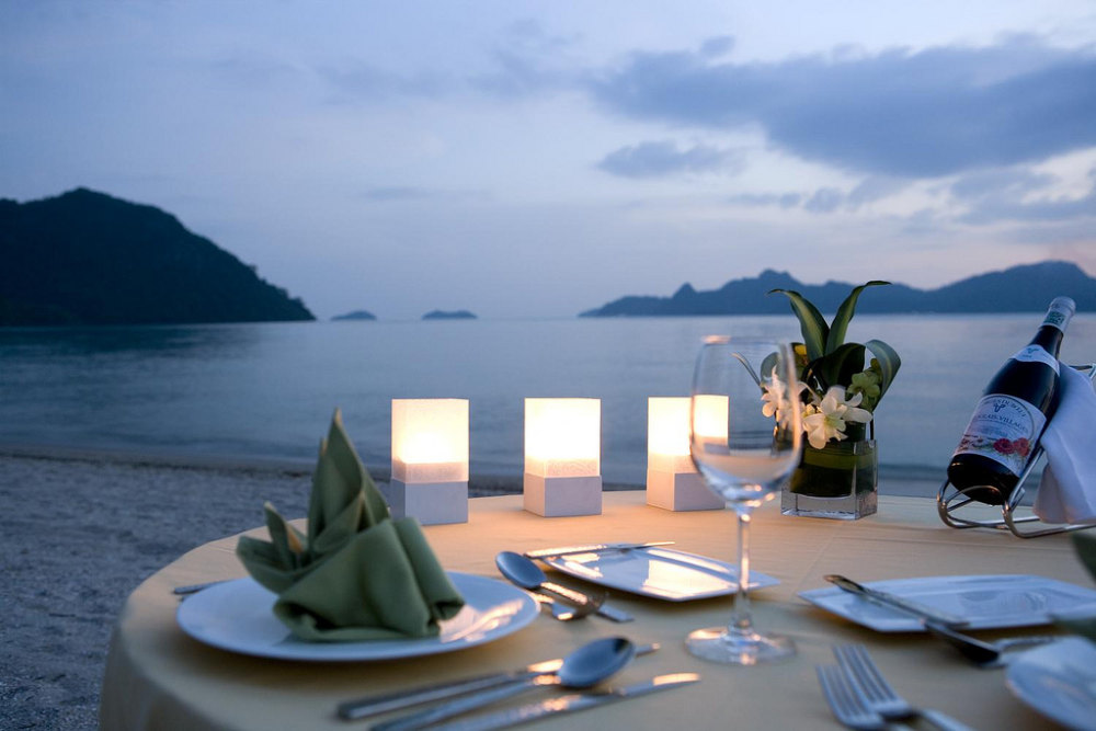 马来西亚兰卡威-威斯汀酒店Westin Langkawi, Malaysia_6)The Westin Langkawi Resort &amp_ Spa—Dining by the beach 拍攝者.jpg