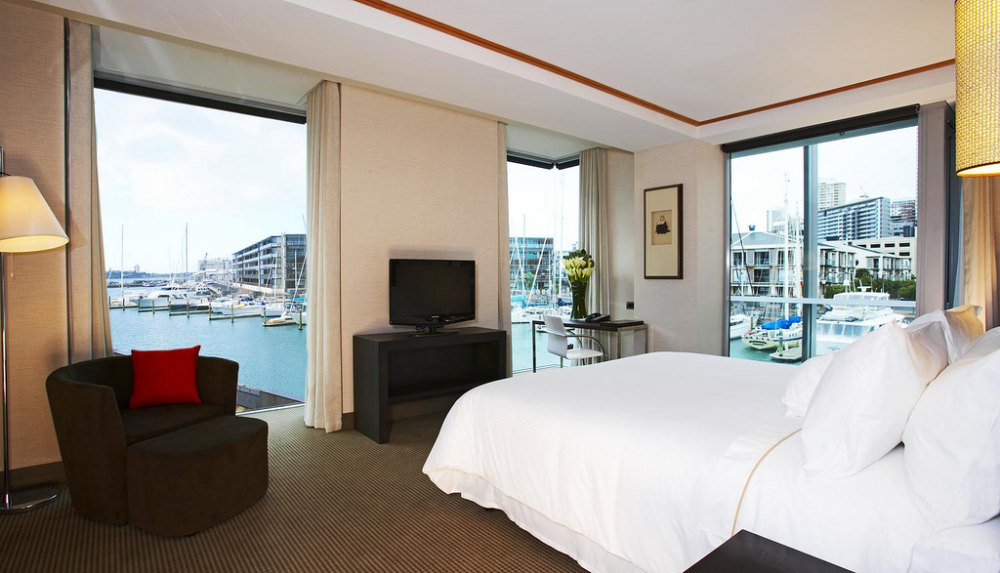 新西兰威斯汀_38)The Westin Auckland Lighter Quay—Luxurious Corner Harbor View room 拍攝者.jpg