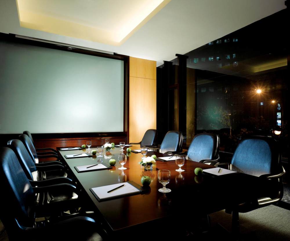 印度尼西亚雅加达艾美酒店_45)Le Meridien Jakarta—Business Centre Board Room 拍攝者.jpg