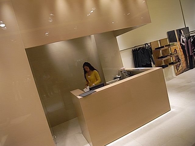 意大利品牌MaxMara_all glass.JPG