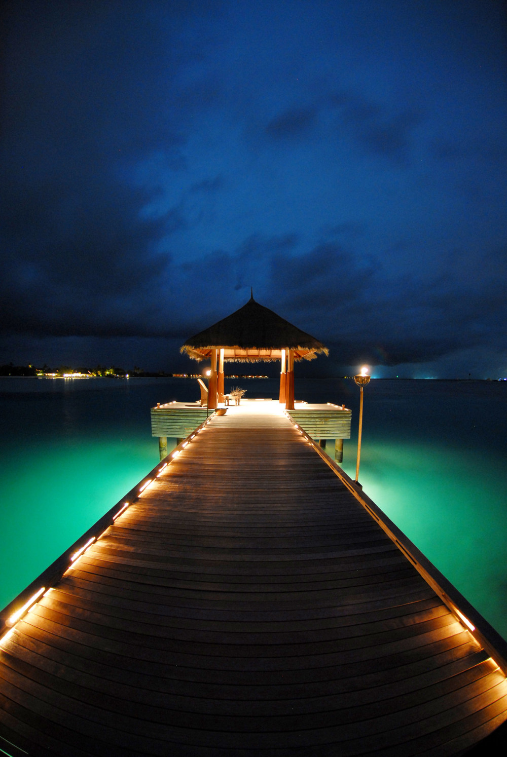 Jetty at night.jpg