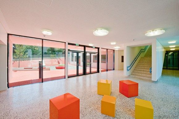 奥地利MAGK + illiz architektur设计的一所学校_8.jpg