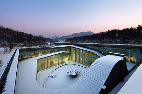 韩国汉城纪念公园建筑设计 / haeahn architecture_02.jpg