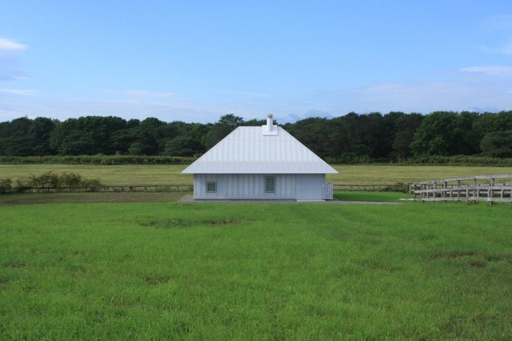 50ffebedb3fc4b78a5000047_m-me-experimental-house-kengo-kuma-associates_-o-u-1000x666.jpg