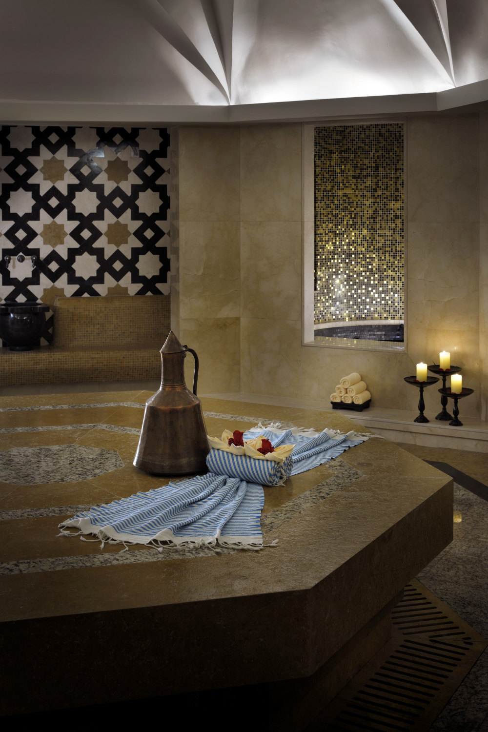 谢赫扎耶德清真寺（Shaikh Zayed Bin Sultan Al Nahyan Mosque）_Hamman treatment suite at Anantara Spa.jpg