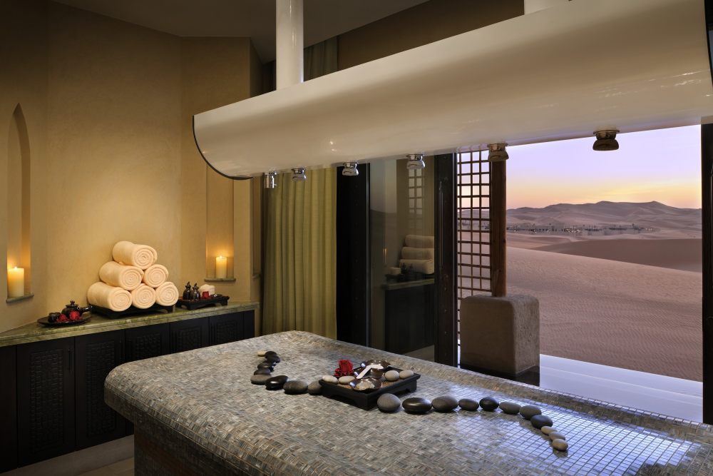 谢赫扎耶德清真寺（Shaikh Zayed Bin Sultan Al Nahyan Mosque）_Spa treatment suite with a view.JPG