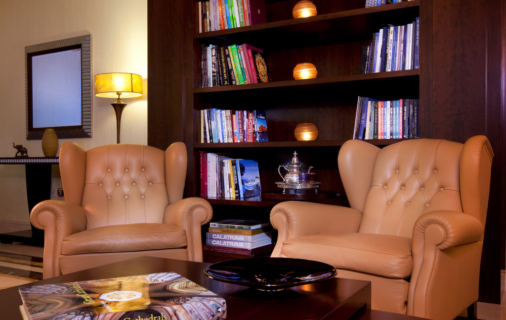 多哈拉希特酒店 La Cigale Hotel_46800322-H1-Executive_Lounge_library.jpg