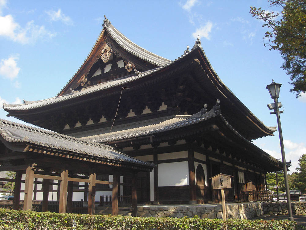 夢回大唐--日本古建築經典攝影鑒賞_相国寺1280px-Syokokuji_hattou.jpg