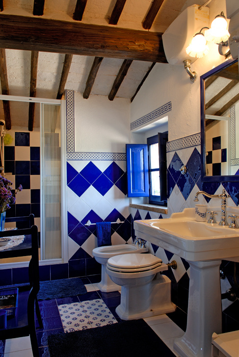 意大利Hotelito Lupaia_bagno-blu.jpg